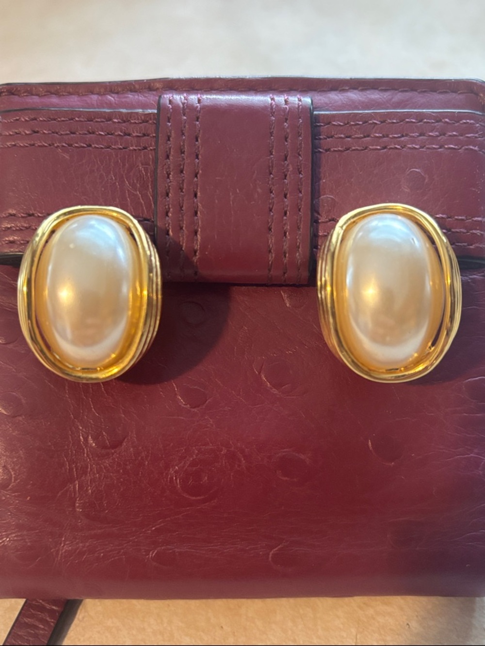 Vintage Style Gold Tone Pearl Oval Clip-On Earrings